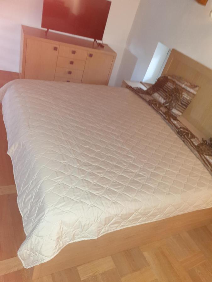Smartno Apartmaji Sobe Josko Экстерьер фото