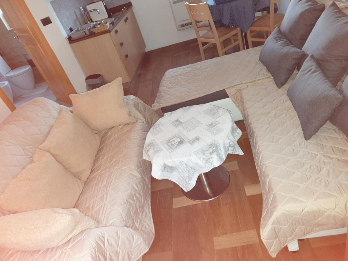 Smartno Apartmaji Sobe Josko Экстерьер фото